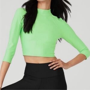 ALO Yoga Bright Green Ultramint ARCHER fitted Long Sleeve Crop Top